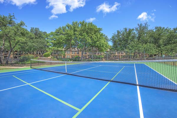 Expertly maintained tennis court that doubles as a pickleball court.
